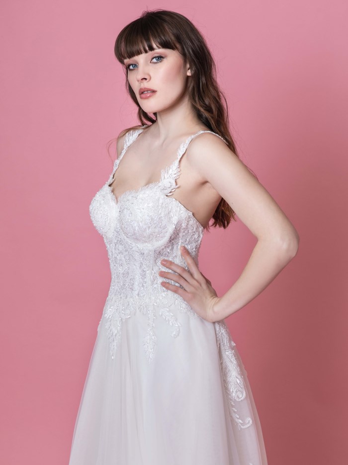 Abiti da sposa - Collezione Serena  - E015